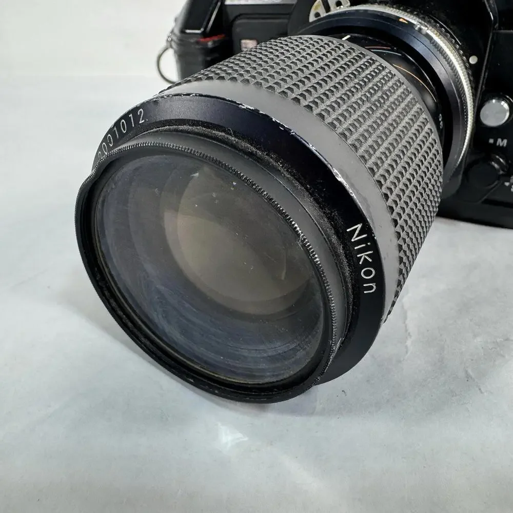 Nikon N2020 AF 35mm Camera w/35-105mm Lens B2